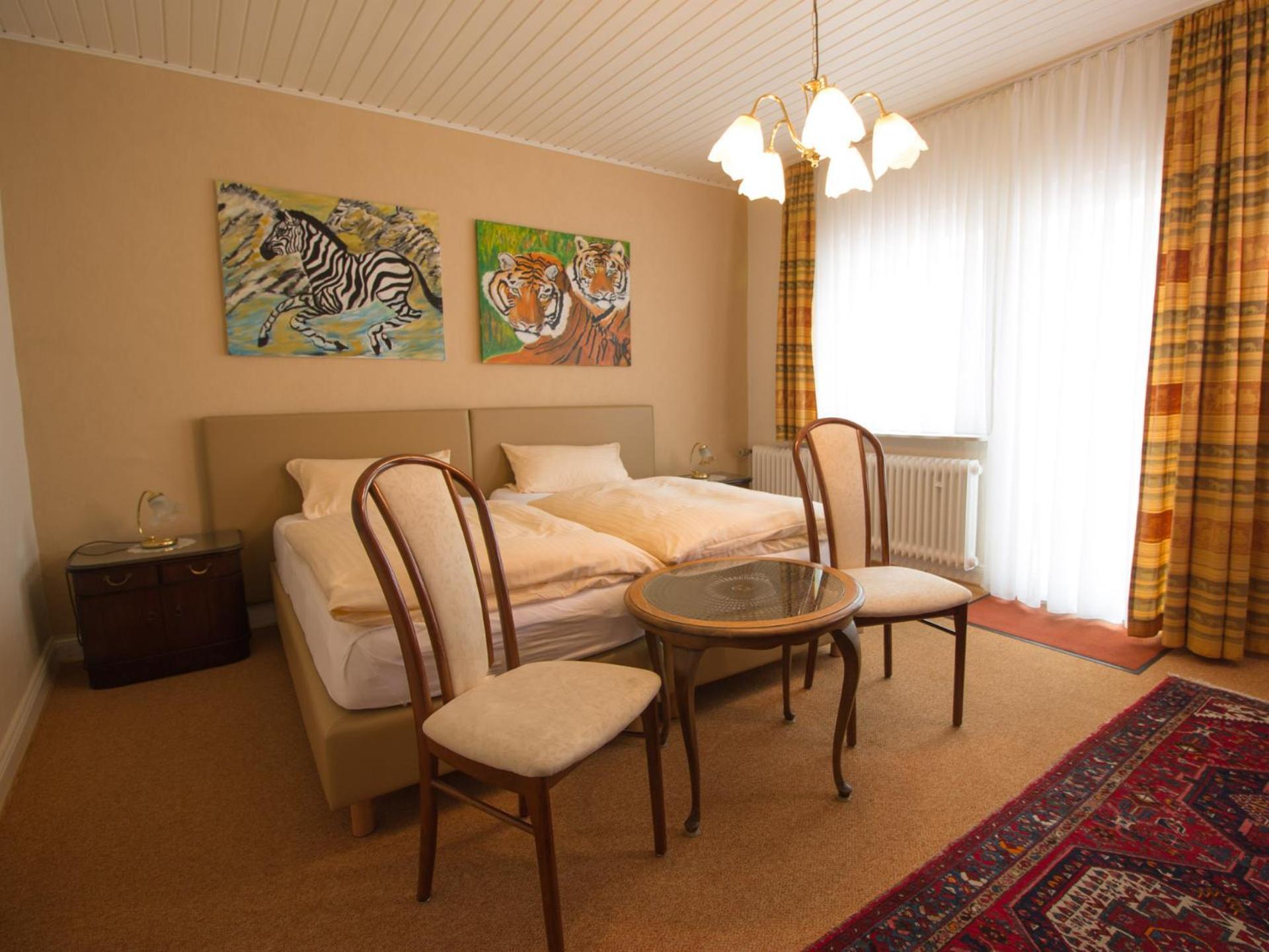 Hotel Zur Post - Burg An Der Mosel Chambre photo